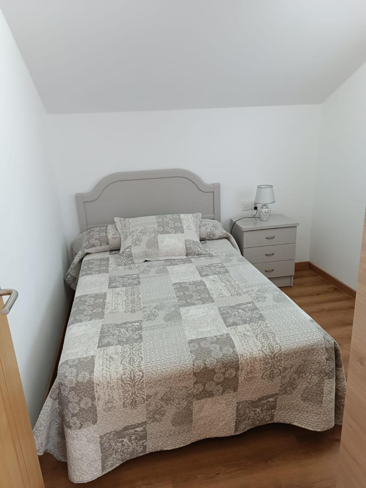 Casa En San Pantaleon Apartman Paderne Kültér fotó
